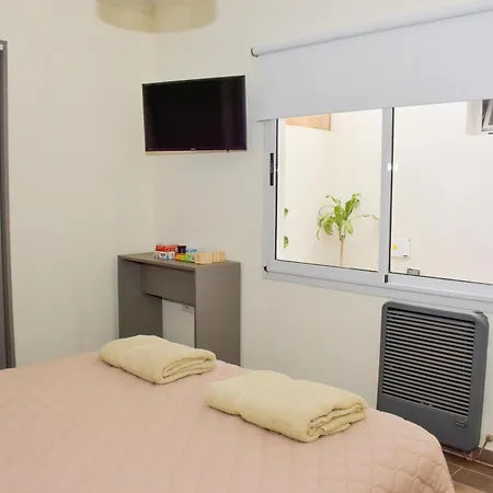 Fantastico Departamento En El Casco Antiguo De Chascomus, A 350 Metros De La Laguna! Ideal Parejas! Exterior photo