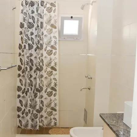 Fantastico Departamento En El Casco Antiguo De Chascomus, A 350 Metros De La Laguna! Ideal Parejas! Exterior photo