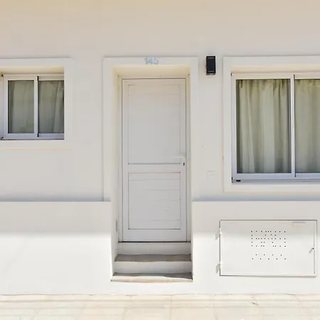 Fantastico Departamento En El Casco Antiguo De Chascomus, A 350 Metros De La Laguna! Ideal Parejas! Exterior photo