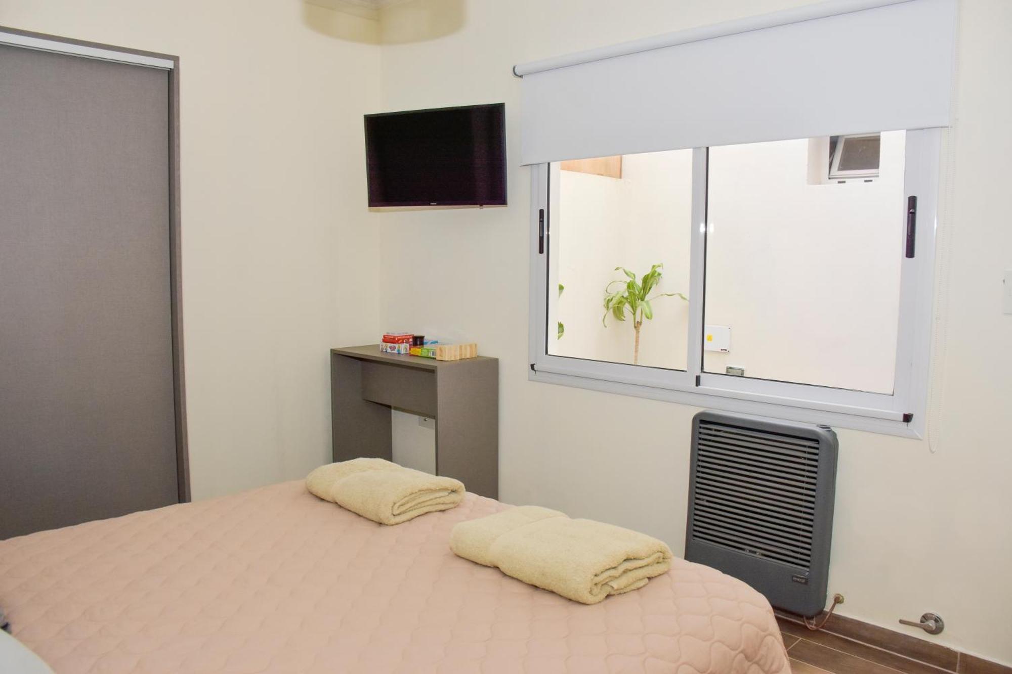 Fantastico Departamento En El Casco Antiguo De Chascomus, A 350 Metros De La Laguna! Ideal Parejas! *